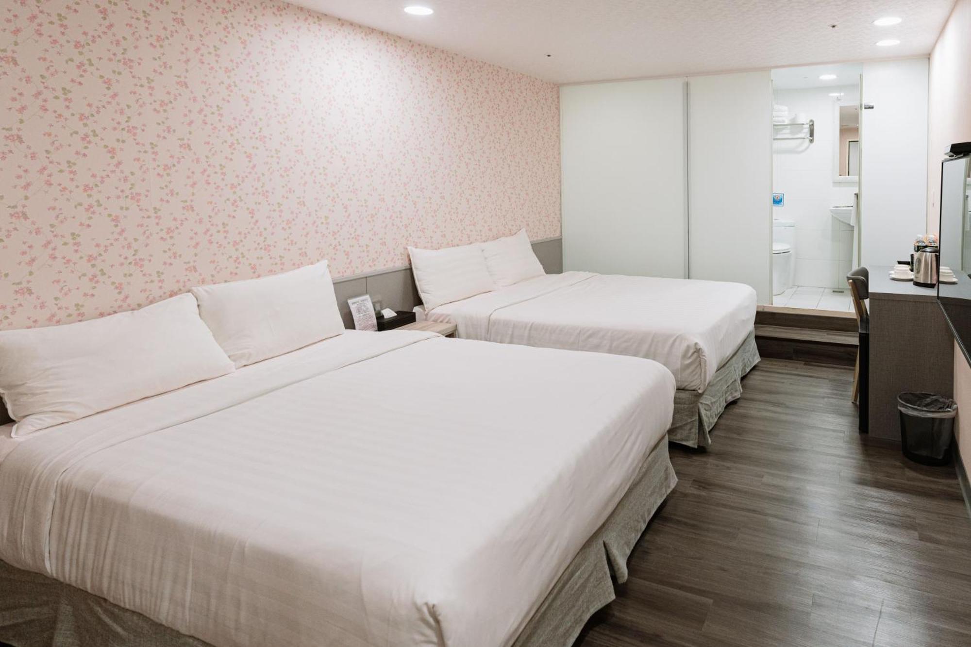 歐法行旅 O Fun Hotel Tajpej Buitenkant foto