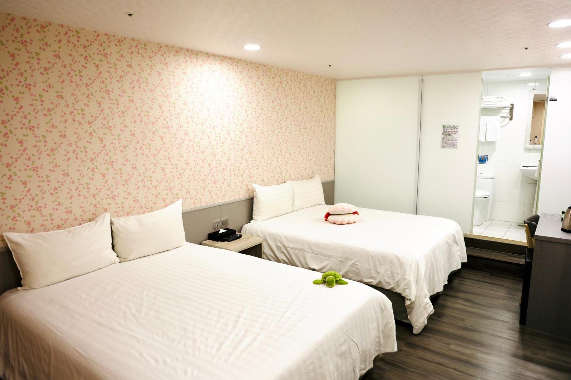 歐法行旅 O Fun Hotel Tajpej Buitenkant foto